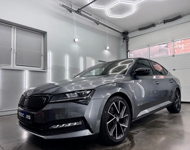 Škoda Superb Sedan 2.0 TDI Sportline 4x4 DSG FACELIFT