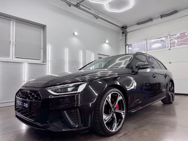 Audi A4 Avant 40 2.0 TDI S-LINE QUATTRO BLACK LINE